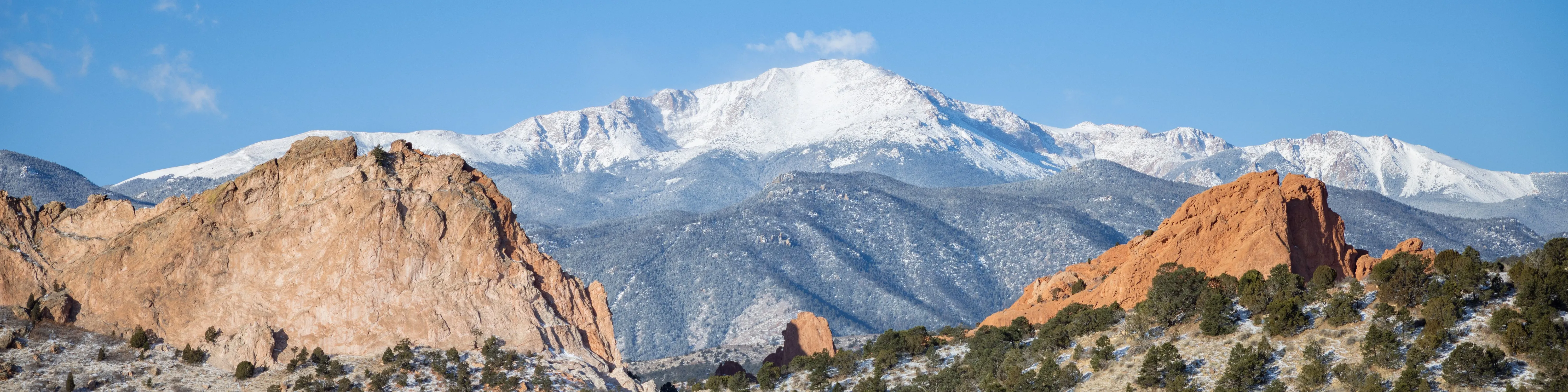 view of pikes peak with garden of the gods